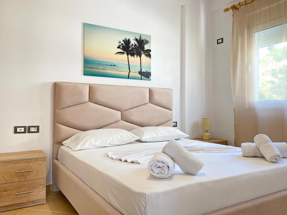 Sunny Apts Sarande Luaran gambar