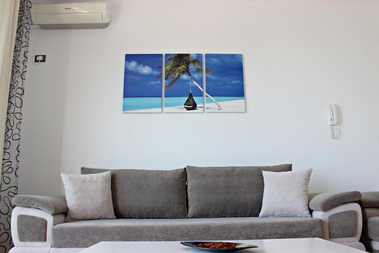 Sunny Apts Sarande Luaran gambar