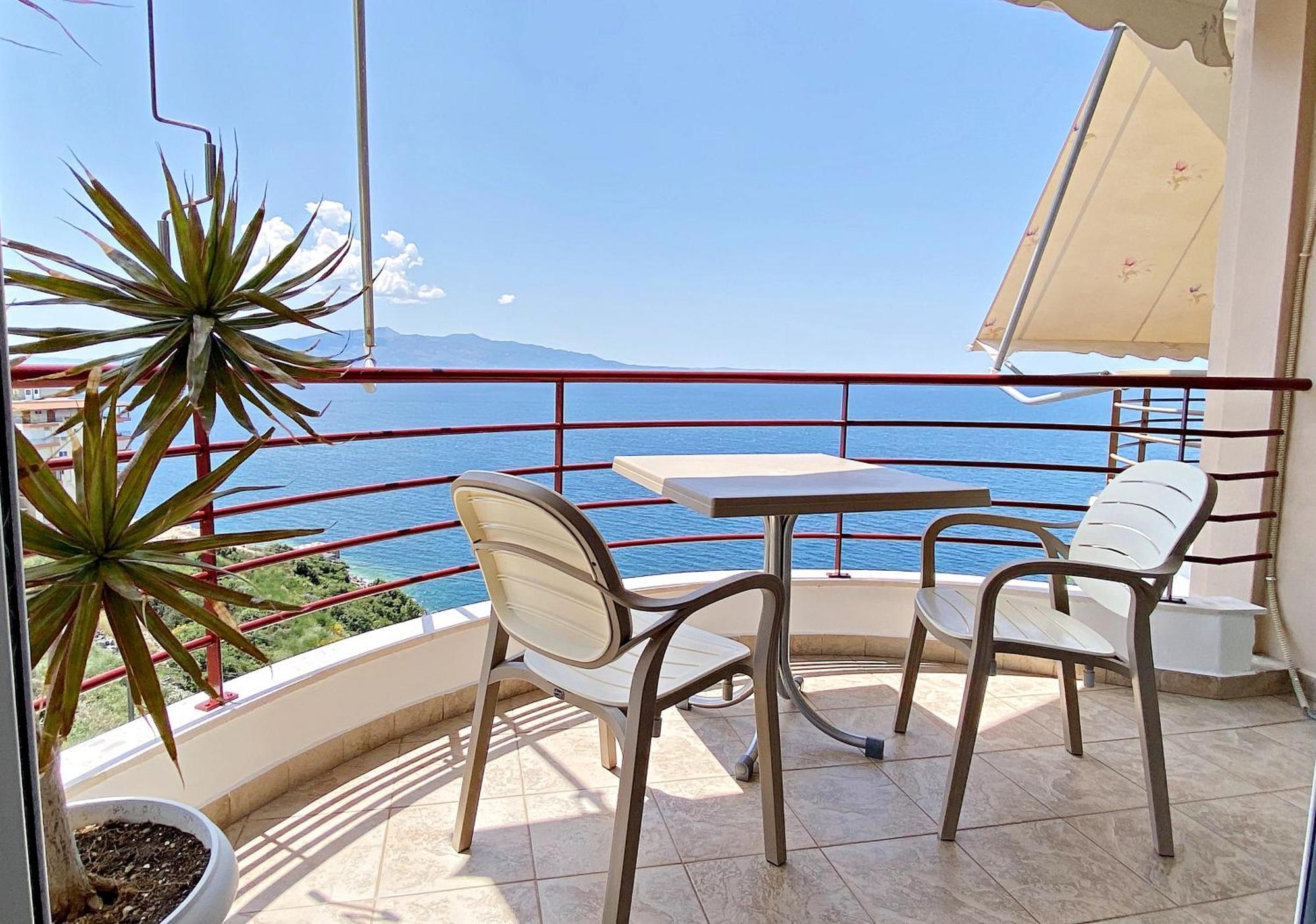 Sunny Apts Sarande Luaran gambar