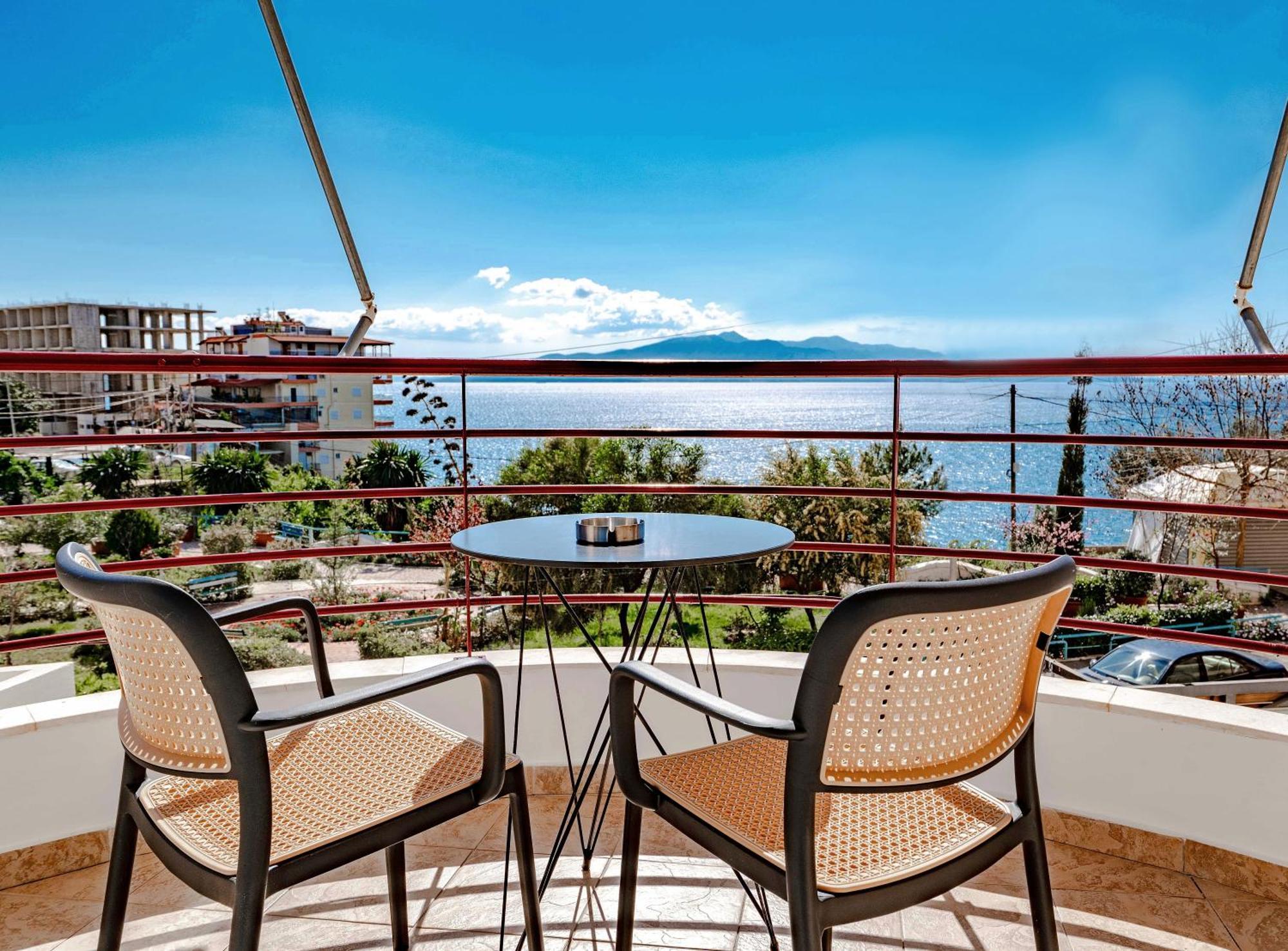 Sunny Apts Sarande Luaran gambar