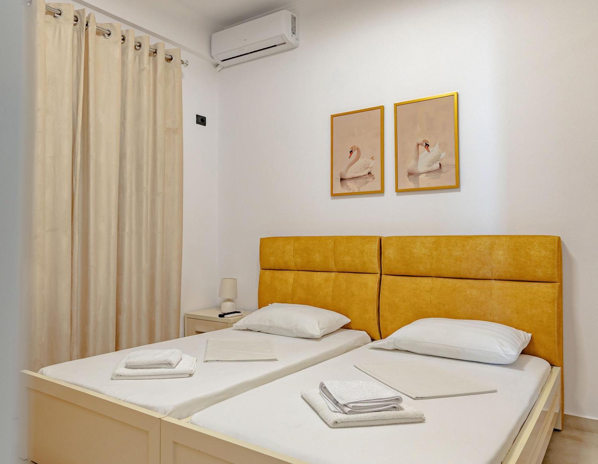 Sunny Apts Sarande Luaran gambar